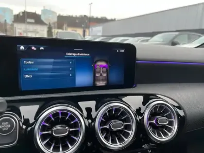 Photo 17 Mercedes Classe A 250 e AMG Line