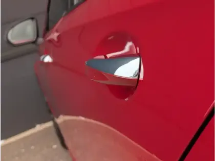 Photo 23 Mercedes Classe A Gén. IV (W177) Ph2 AMG Line 5