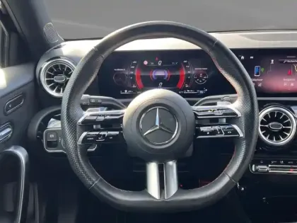 Photo 21 Mercedes Classe A Gén. IV (W177) Ph2 AMG Line 5