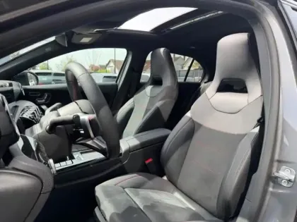 Photo 39 Mercedes Classe A 250 e Hybrid EQ AMG Line