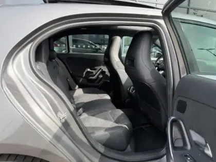 Photo 43 Mercedes Classe A 250 e Hybrid EQ AMG Line