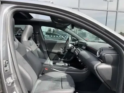 Photo 41 Mercedes Classe A 250 e Hybrid EQ AMG Line