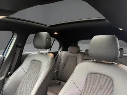 Photo 20 Mercedes Classe A 200 d Progressive Line