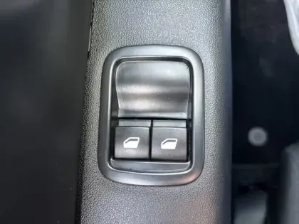 Photo 18 Citroën C3 Gén. III Ph2 Feel Business 5