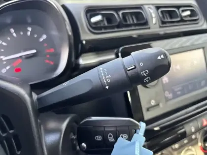 Photo 15 Citroën C3 Gén. III Ph2 Feel Business 5