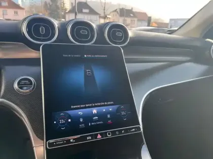 Photo 27 Mercedes Classe GLC GLC 220 d 4MATIC Avantgarde Li