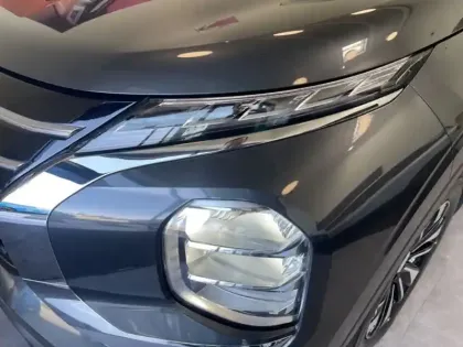 Photo 10 Mitsubishi Outlander 2.4 PHEV INVITE AUTO 4WD