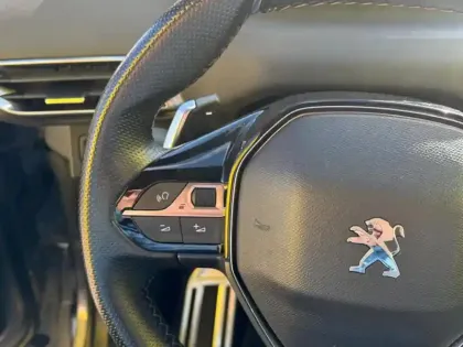 Photo 19 Peugeot 5008 Gén. II Ph2 GT 5