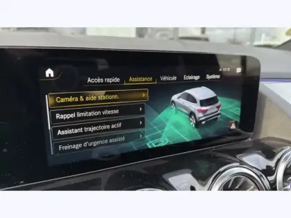 Photo 8 Mercedes GLA 200 d AMG Line