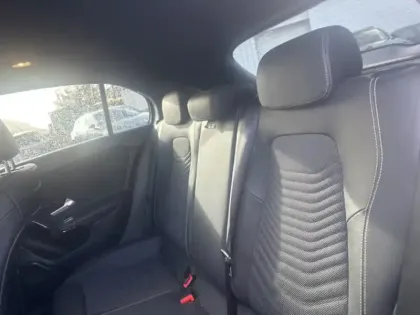 Photo 10 Mercedes Classe A 180 d Business Line