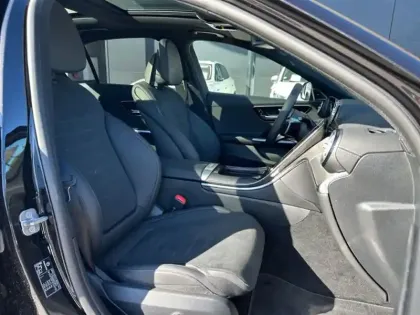 Photo 17 Mercedes Classe C  300 e Hybrid EQ Berli