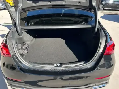 Photo 7 Mercedes Classe C  300 e Hybrid EQ Berli