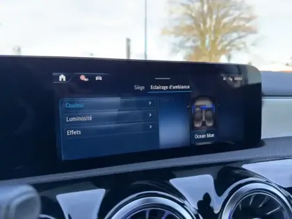 Photo 12 Mercedes Classe A 250 e Hybrid EQ AMG Line