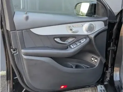 Photo 16 Mercedes Classe GLC 300e 4MATIC 