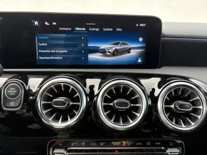 Photo 13 Mercedes Classe A 200 d Star Edition