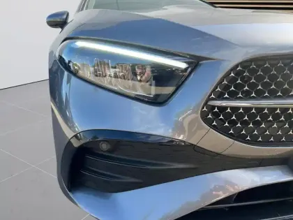 Photo 18 Mercedes Classe A 250 e Hybrid EQ AMG Line