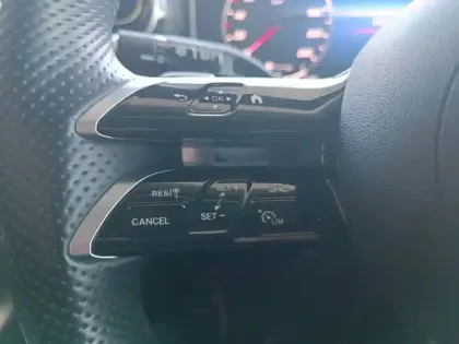 Photo 12 Mercedes Classe GLC GLC 300 e  Hybrid EQ 4MATIC AM