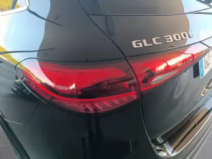 Photo 16 Mercedes Classe GLC GLC 300 e  Hybrid EQ 4MATIC AM