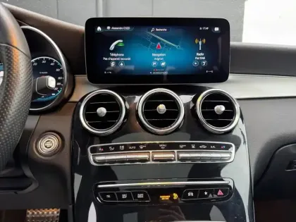 Photo 15 Mercedes Classe GLC GLC 300e 4MATIC SUV AMG Line