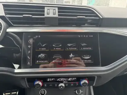 Photo 5 Audi Q3 45 TFSI e S line