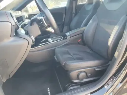 Photo 8 Mercedes CLA  250 e Coupé AMG Line