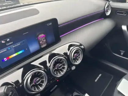 Photo 6 Mercedes Classe A 250 e Hybrid EQ AMG Line