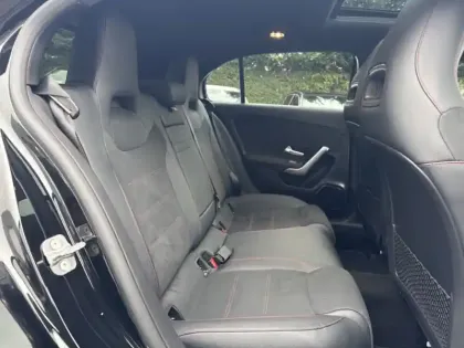 Photo 5 Mercedes Classe A 250 e Hybrid EQ AMG Line