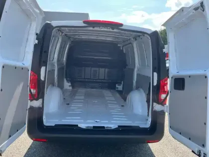 Photo Mercedes Vito E 112 Fourgon Long