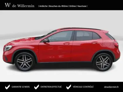 Photo 18 Mercedes GLA 180 Sensation