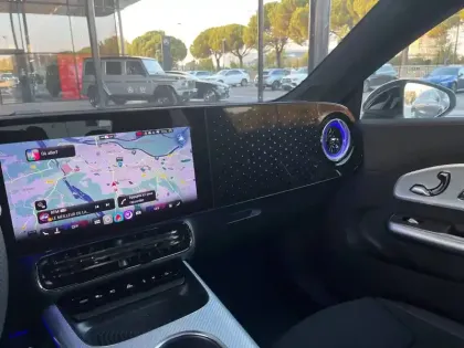 Photo 14 Mercedes CLA  250+ avec technologie EQ L