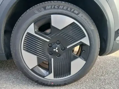 Photo 8 Mitsubishi Eclipse Gén. II Ph1 Invite+ 5