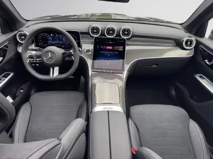Photo 12 Mercedes GLC  220 d 4MATIC AMG Line