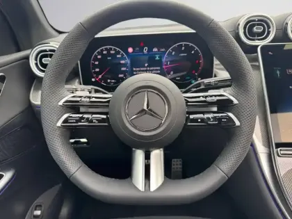 Photo 13 Mercedes GLC  220 d 4MATIC AMG Line