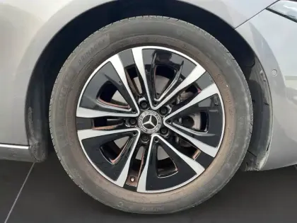 Photo 28 Mercedes Classe A Gén. IV (W177) Ph1 Progressive Line 5