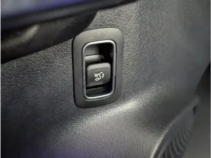 Photo 30 Mercedes GLB Gén. I (X247) Ph2 AMG Line 5