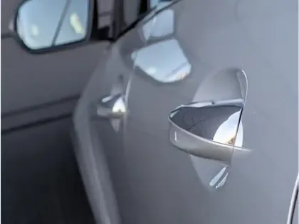 Photo 27 Mercedes GLB Gén. I (X247) Ph2 AMG Line 5