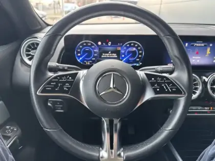 Photo 12 Mercedes Classe B 250+ Edition