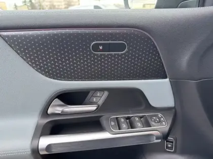 Photo 14 Mercedes Classe B 250+ Edition