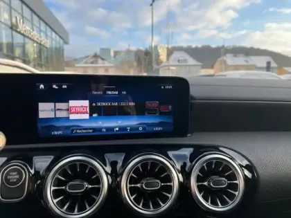 Photo 7 Mercedes CLA  250 e Hybrid EQ Shooting B