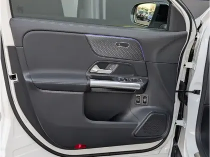 Photo 15 Mercedes GLA Gén. II (H247) Ph2 Progressive Line 5