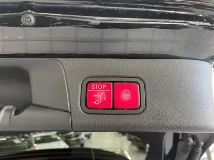 Photo 20 Mercedes Classe B 200 d AMG Line Edition