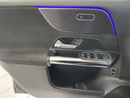 Photo 12 Mercedes Classe B 200 d AMG Line Edition