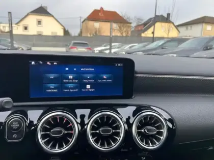 Photo 20 Mercedes Classe A 180 Progressive Line