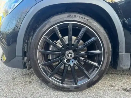 Photo 5 Mercedes GLA 200 d AMG Line