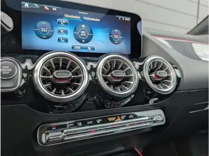 Photo 5 Mercedes GLA 250 e Hybrid EQ 