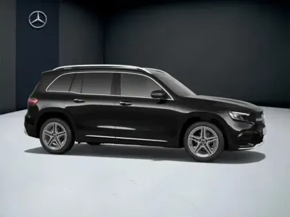 Photo 40 Mercedes GLB 200 d AMG Line