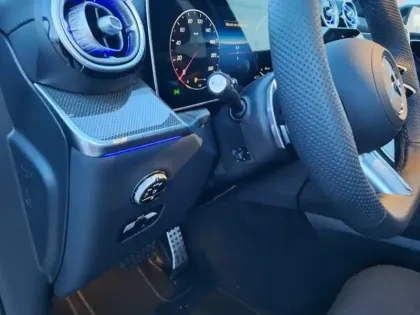 Photo 17 Mercedes Classe GLC GLC 300 e  Hybrid EQ 4MATIC AM