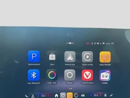 Photo 35 Mercedes CLA  250+ avec technologie EQ A