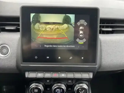 Photo 19 Mitsubishi Colt Gén. VIII Ph1 Business 5