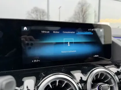 Photo 19 Mercedes GLA 200 AMG Line